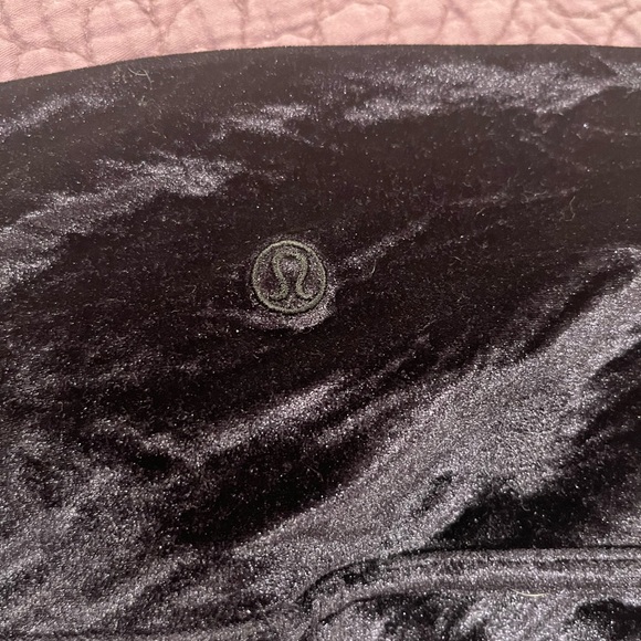 Lululemon leggings - Picture 4 of 4